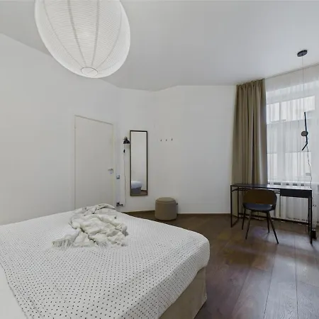 Raw And Refined 2br Old Town Riga