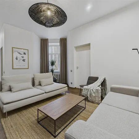 Apartament 2br Old Town Near St Peter's Church