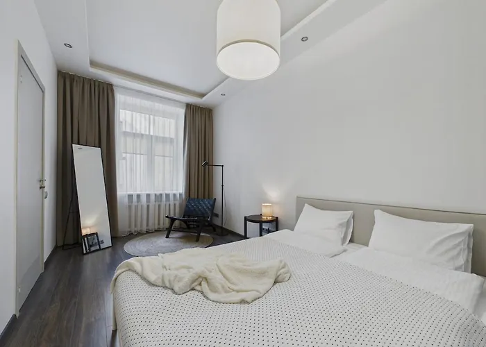 Apartment Raw And Refined 2br Old Town *